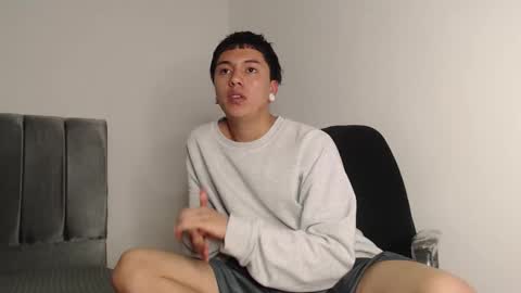 Owen online show from 10/04/25, 02:31