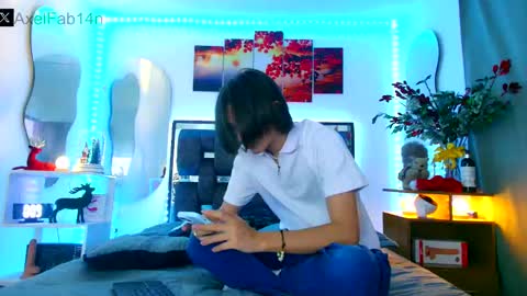 sneider online show from 12/25/24, 06:19