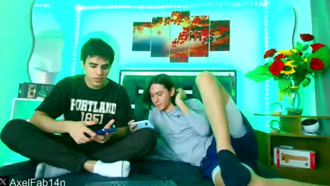 sneider online show from 02/19/25, 07:05