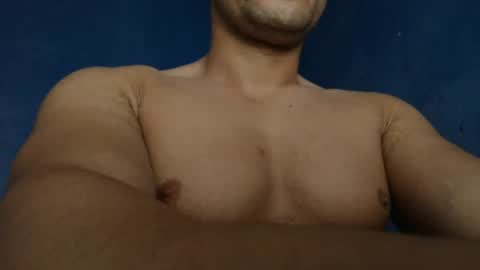 Snapshot of alex_blu chatting on 07/03/26, 11:38 Alex online show from 07/03/26, 11:38