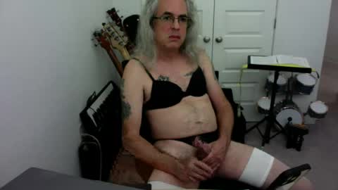 Snapshot of alex_boycd chatting on 07/13/26, 03:37 alex_boycd online show from 07/13/26, 03:37
