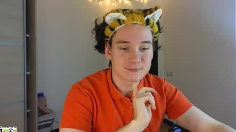 FAVORITE online show from 02/10/25, 10:09