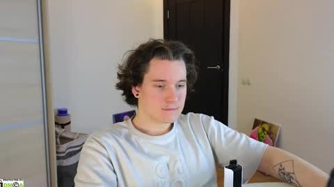 FAVORITE online show from 03/12/25, 04:08