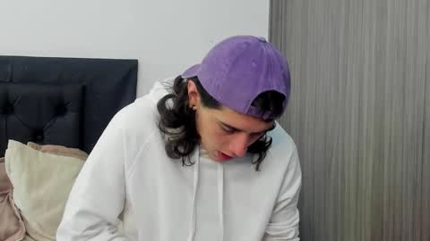 alex_connorr online show from 01/08/25, 03:39