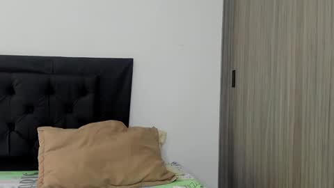 alex_connorr online show from 01/14/25, 03:15