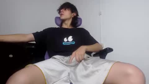 alex_connorr online show from 04/13/26, 07:08