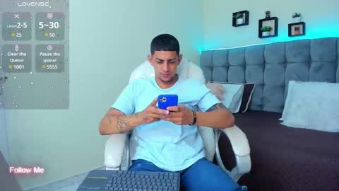 alex online show from 01/31/25, 12:07