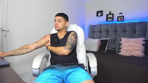 alex online show from 02/07/25, 12:39