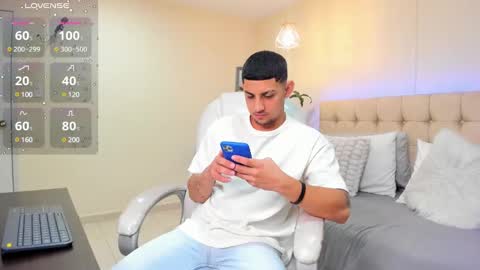 alex online show from 03/05/25, 12:22