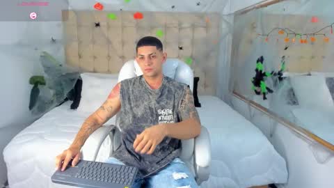 alex online show from 10/07/25, 12:02