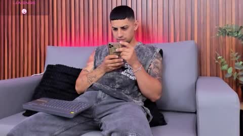 alex online show from 03/10/26, 11:37