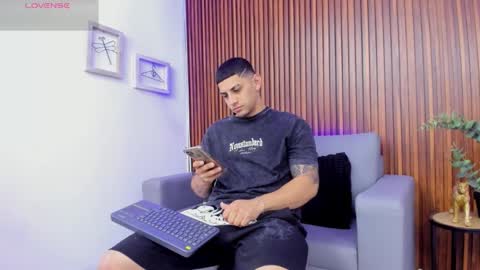 alex online show from 03/23/26, 12:31