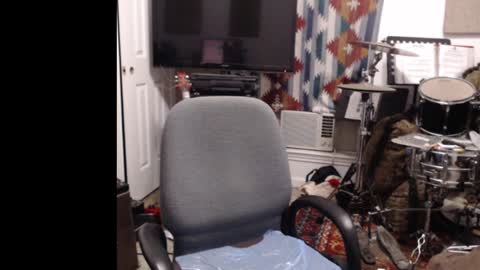 alex_d25 online show from 12/31/24, 06:48