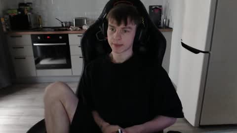 Alex online show from 03/08/25, 10:54