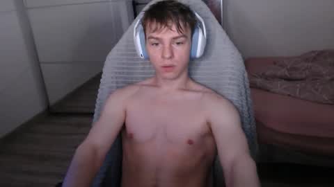 Alex online show from 09/27/25, 01:43