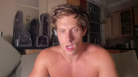 Snapshot of alex_islive chatting on 07/19/26, 02:26 Alex Stone online show from 07/19/26, 02:26