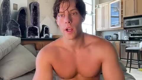 Snapshot of alex_islive chatting on 07/19/26, 05:49 Alex Stone online show from 07/19/26, 05:49