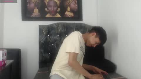 Snapshot of alex_it0 chatting on 05/21/26, 08:49 alex_it0 online show from 05/21/26, 08:49