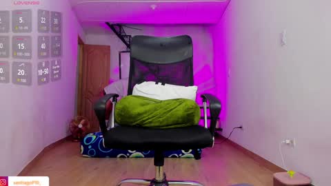 i am Alex online show from 12/08/24, 04:04