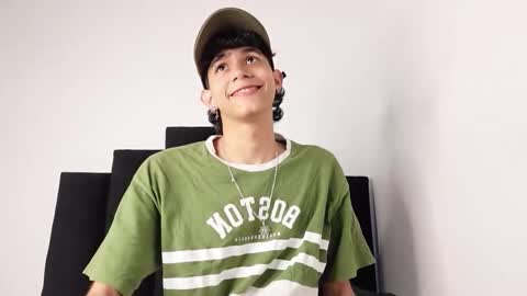 alex_mark_ online show from 09/12/25, 04:51