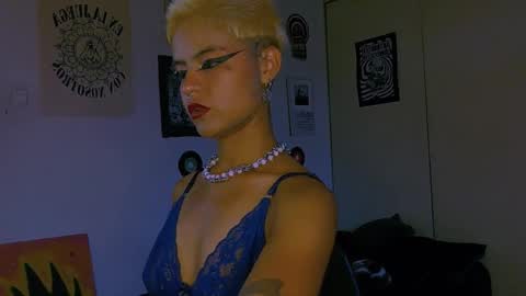 Alex online show from 04/08/26, 10:54