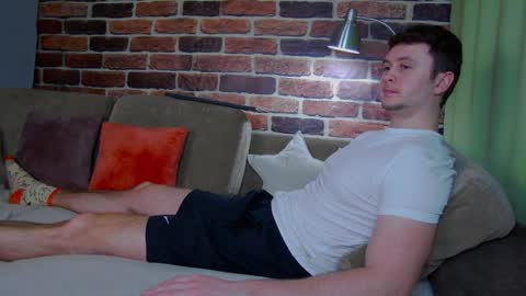 Alex online show from 04/03/26, 06:11