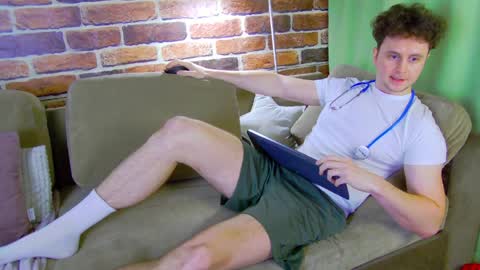 Alex online show from 06/03/26, 11:46