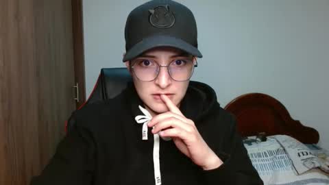 Alex Parker online show from 01/08/25, 02:14