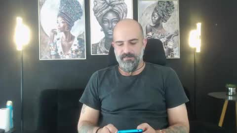 Snapshot of alex_saints_ce chatting on 05/06/26, 02:55 Alex Saints online show from 05/06/26, 02:55
