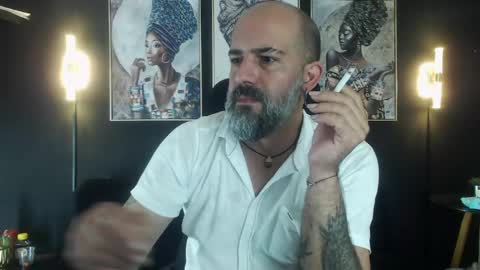 Snapshot of alex_saints_ce chatting on 05/31/26, 06:42 Alex Saints online show from 05/31/26, 06:42
