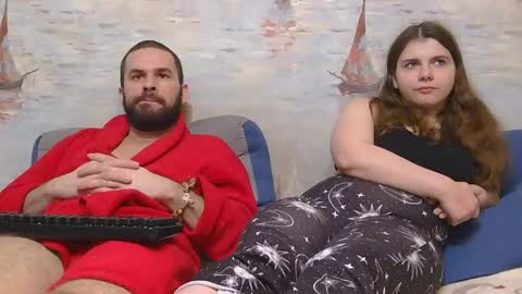 Alex and Sarah online show from 04/24/26, 06:43