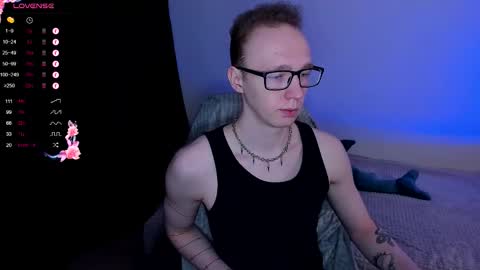 alex_silent online show from 10/06/25, 01:41