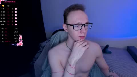 alex_silent online show from 10/08/25, 02:25