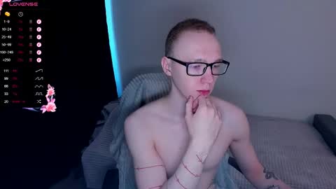 alex_silent online show from 10/18/25, 10:05