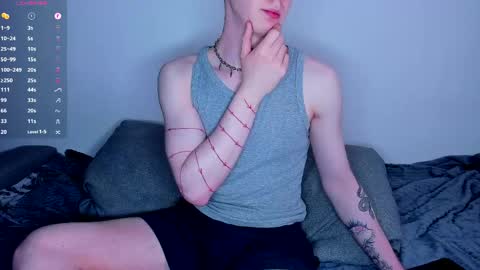 alex_silent online show from 04/19/26, 07:38