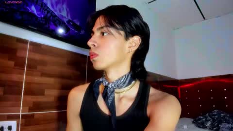Snapshot of alex_sweet_69 chatting on 03/10/26, 06:40 Alex online show from 03/10/26, 06:40