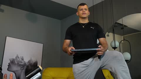 Snapshot of alex_tower chatting on 01/11/25, 07:05 Alex Towers online show from 01/11/25, 07:05