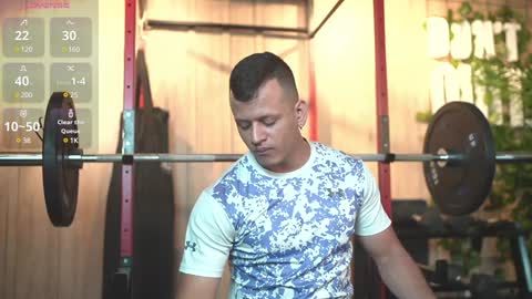 Snapshot of alex_tower chatting on 01/29/25, 10:43 Alex Towers online show from 01/29/25, 10:43