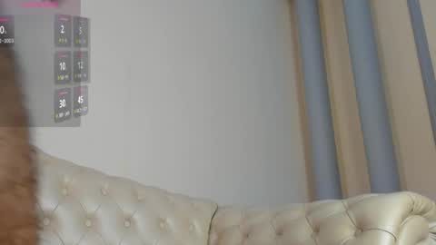 alex_wolf05 online show from 04/25/26, 06:49