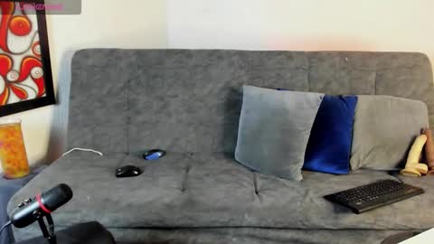 Alex Woll online show from 02/05/26, 09:30