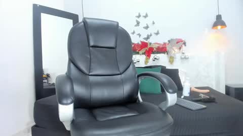 Alexa  online show from 12/06/24, 03:44