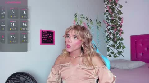 Dani online show from 12/23/24, 10:42