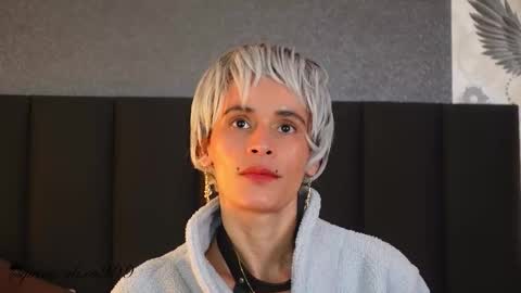 Alexa online show from 12/01/25, 04:01