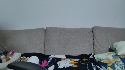 Snapshot of alexa_feels chatting on 05/23/26, 04:44 Little Duck homie online show from 05/23/26, 04:44