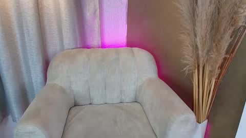 alexa_foxx27 online show from 03/05/25, 08:53