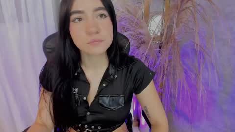 alexa_foxx27 online show from 06/03/26, 08:14