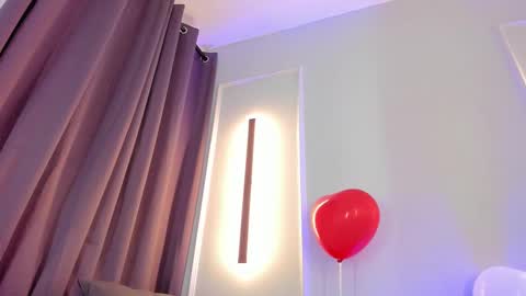 Alexa Millers online show from 02/15/25, 10:33