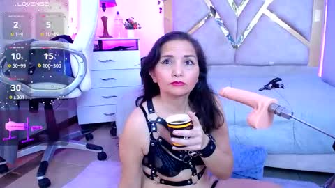 Alexa Murphy online show from 11/30/25, 01:15