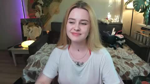 Snapshot of alexa_pirs chatting on 05/06/26, 02:55 alexa_pirs online show from 05/06/26, 02:55