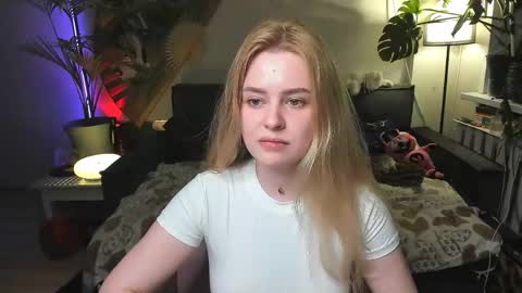 Snapshot of alexa_pirs chatting on 05/16/26, 07:45 alexa_pirs online show from 05/16/26, 07:45